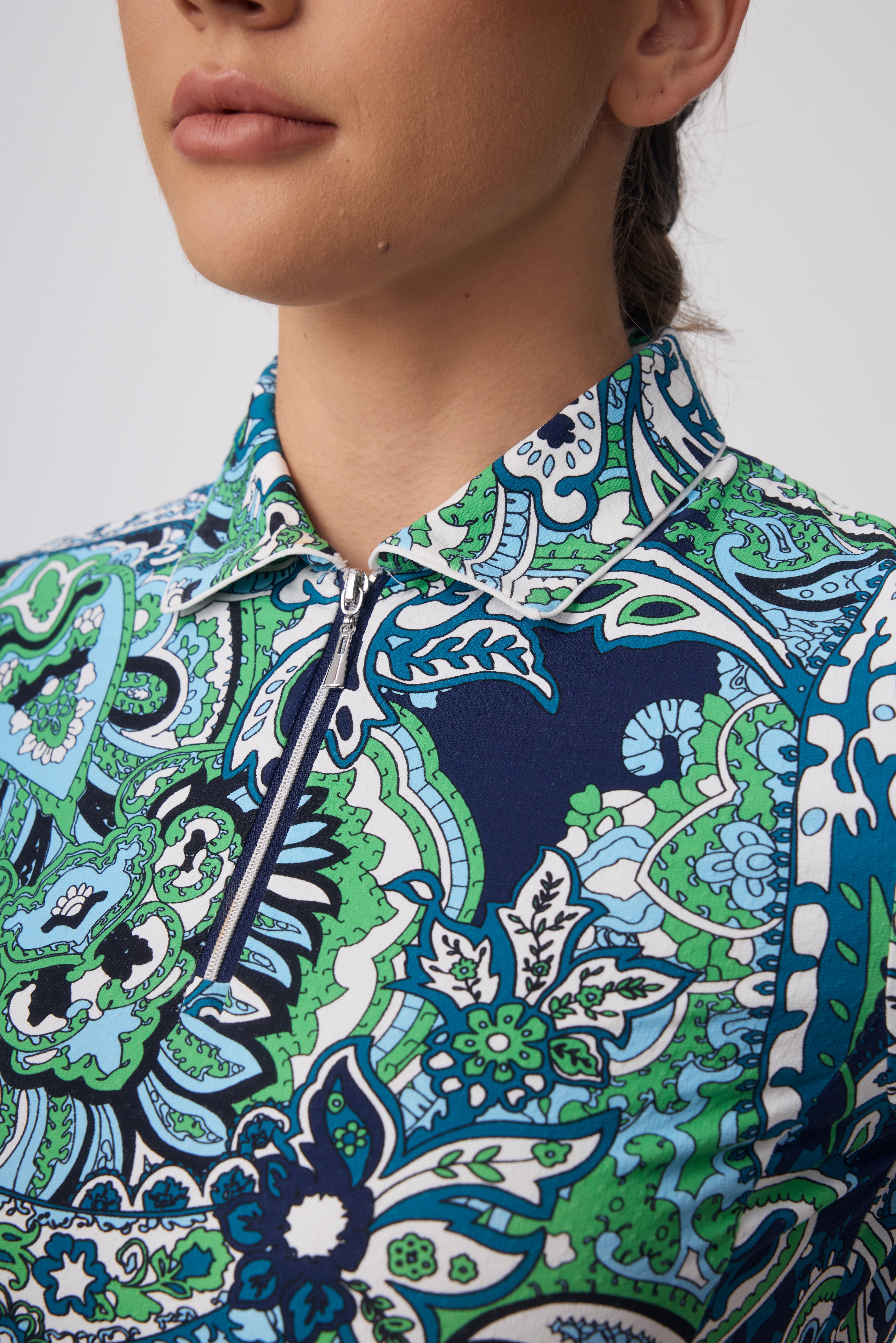 Veza Golf x Boulder Ridge 25/26 Collection Short Sleeve Dress - Paisley