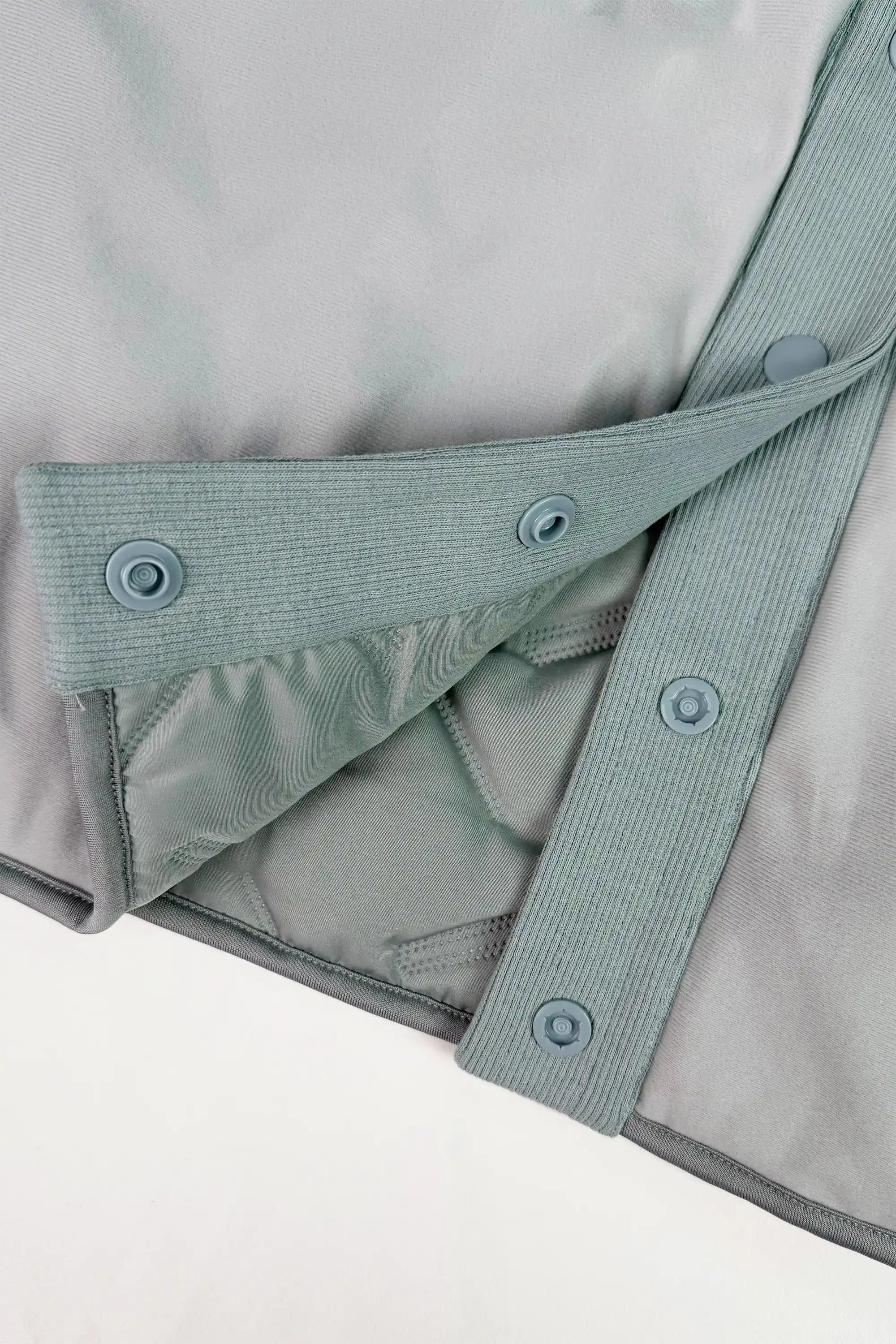 Lightweight Puffer Vest - Sage Grey