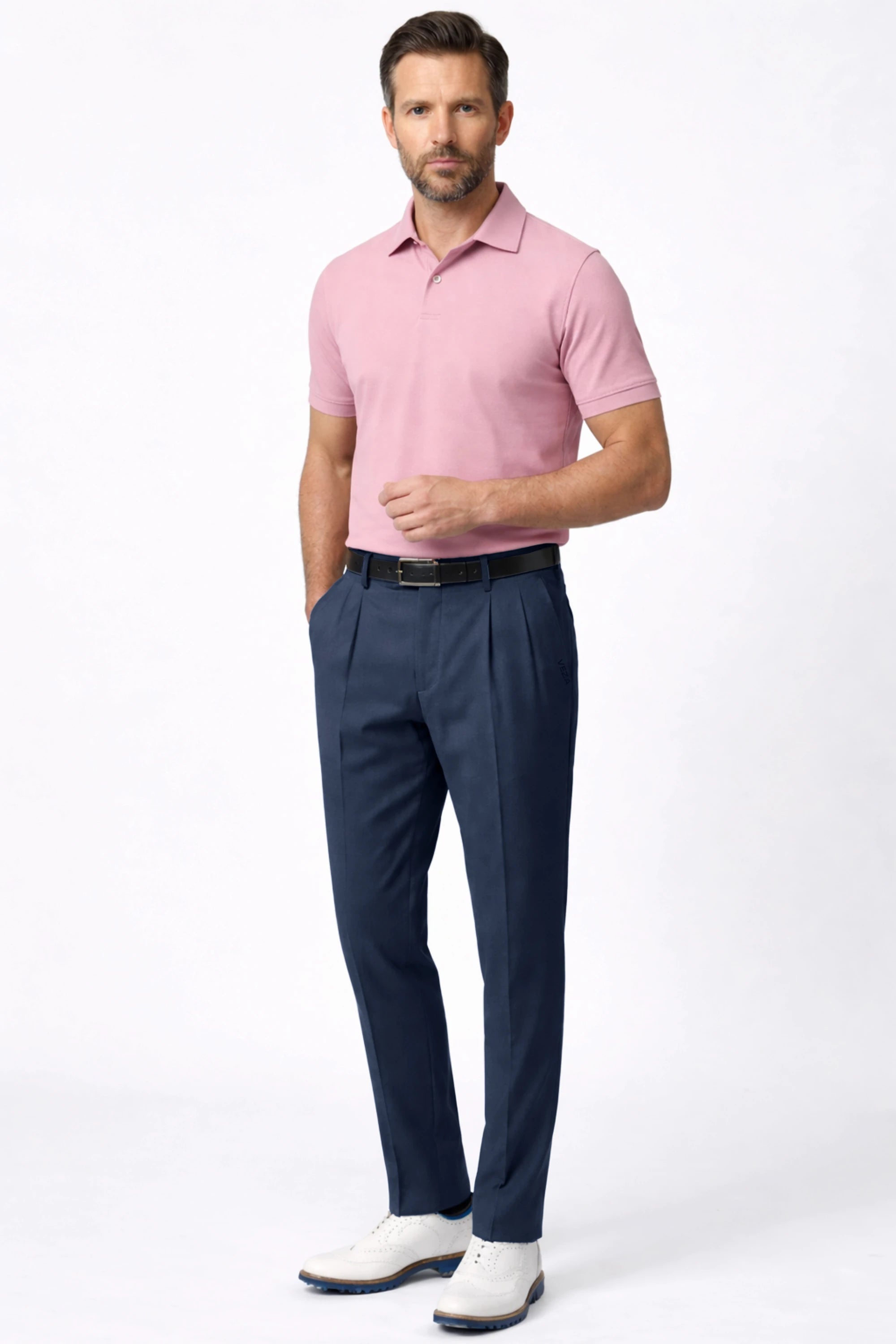 Men’s deep steel tapered golf trousers with a modern silhouette designed for golf and everyday wear