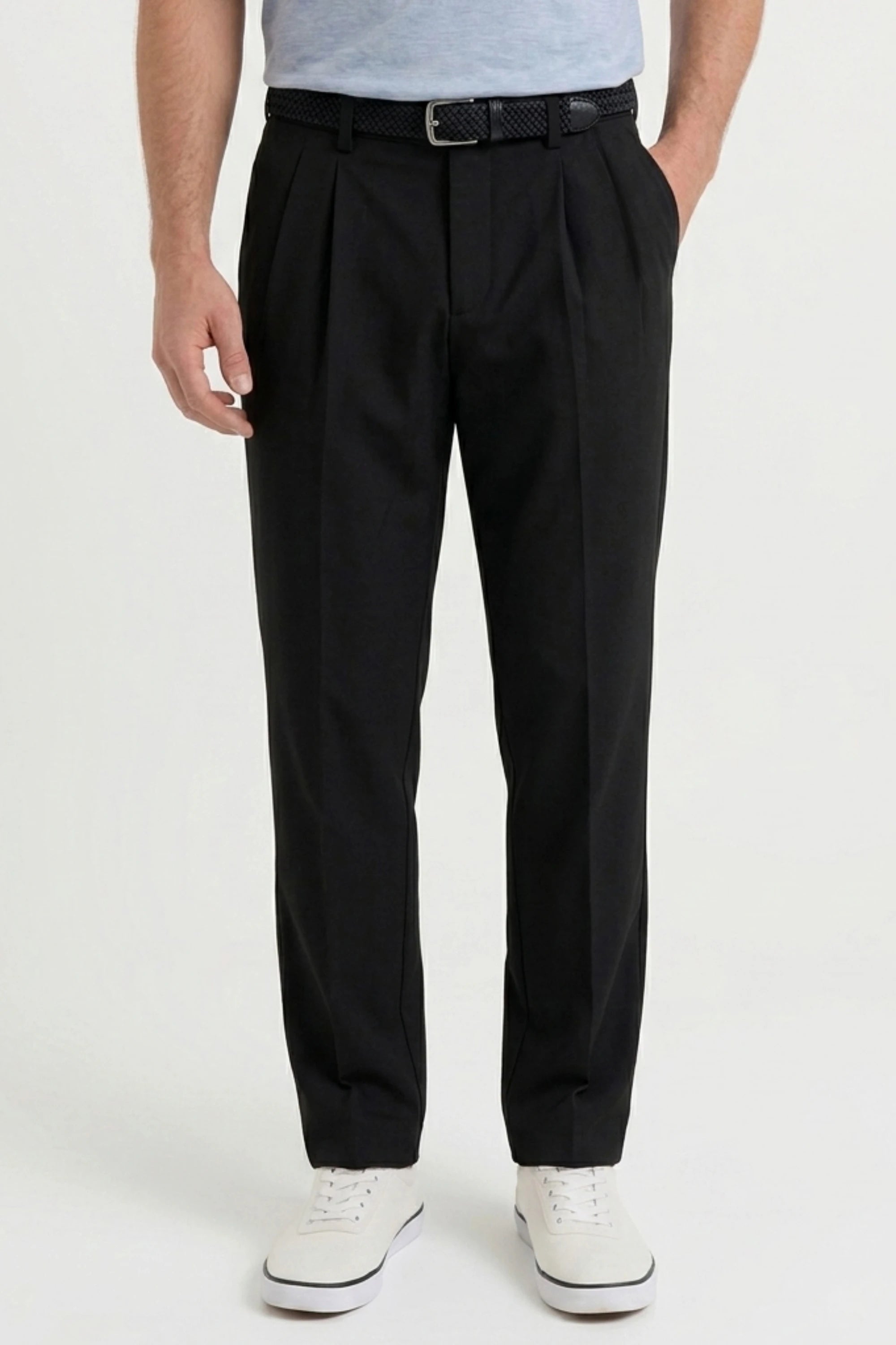 Men’s midnight black pleated tapered golf pants featuring a tailored fit and refined front pleat design