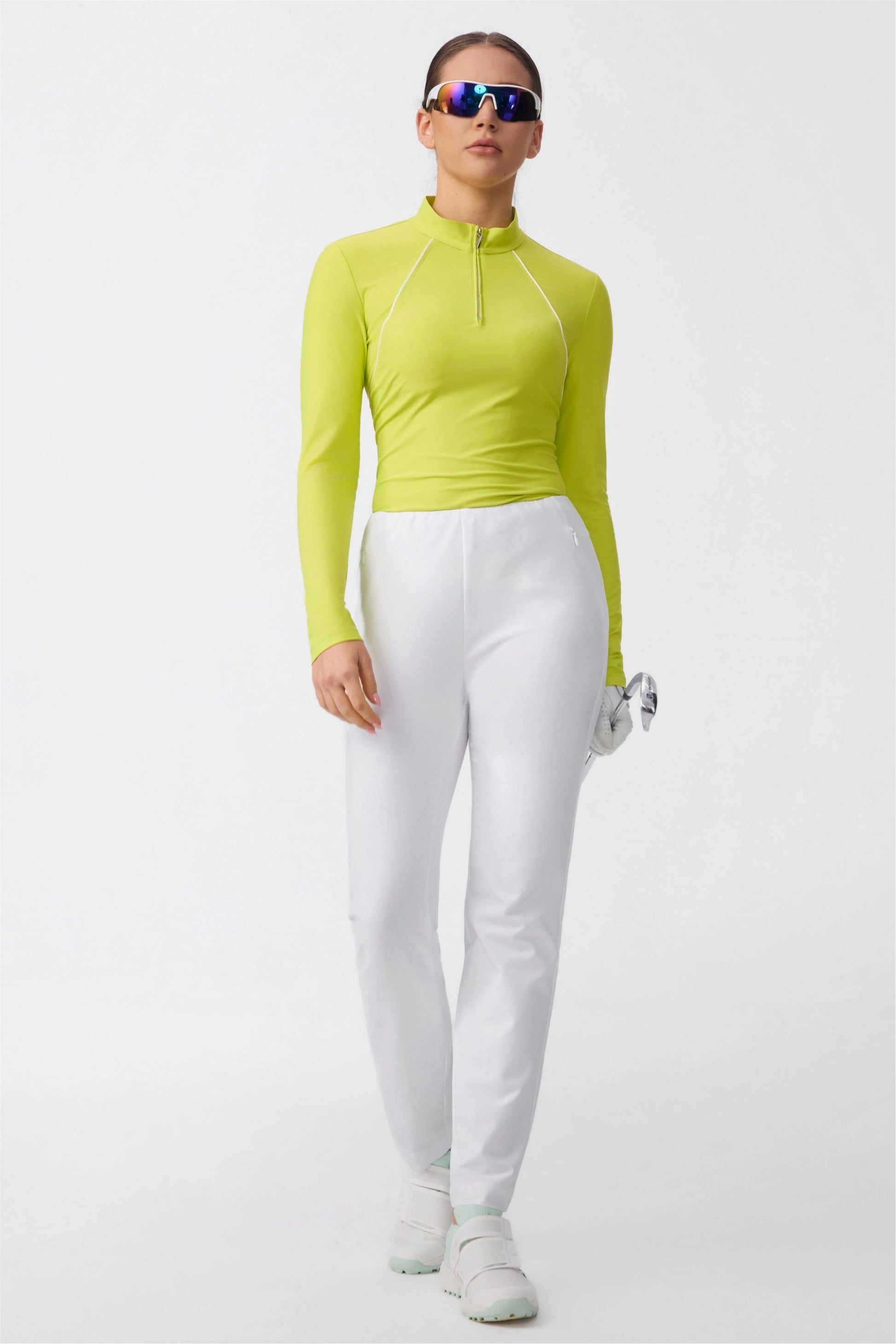 Women’s Cloudline performance golf pants in stretch fabric with streamlined silhouette
